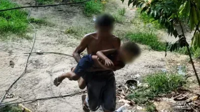Menino morre durante castigo aplicado pelo pai; Veja vídeo