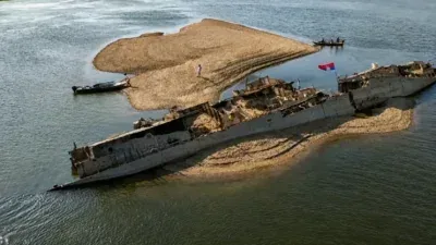 Navios da Segunda Guerra Mundial submersos há 81 anos reaparecem durante seca extrema; veja vídeo