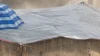 Casa desaba e é arrastada por inundação durante tufão; Veja vídeo