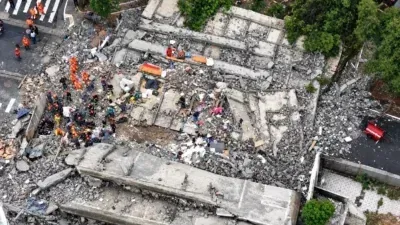 Desabamento de prédio deixa duas mulheres mortas e quatro desaparecidos; veja vídeo
