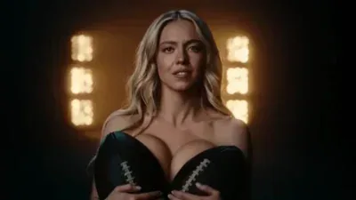 VÍDEO: Sydney Sweeney vira alvo de críticas após aparecer nua em campanha ligada ao esporte