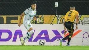 Lorenzo vira destaque do Cuiabá ao ganhar oito de dez duelos contra o Novorizontino