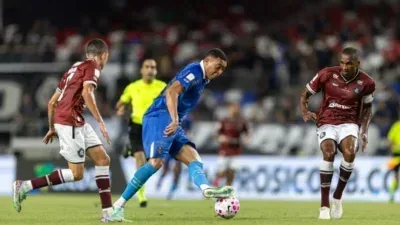 Grêmio sofre gol aos 43 do segundo tempo e deixa escapar vitória contra o Remo no Brasileirão