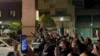Torcida do Vasco confunde recém-casados com jogadores e protagoniza cena hilária na Argentina; veja vídeo