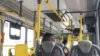 Passageira discute e xinga homem e motorista em ônibus coletivo de Cuiabá; veja vídeo