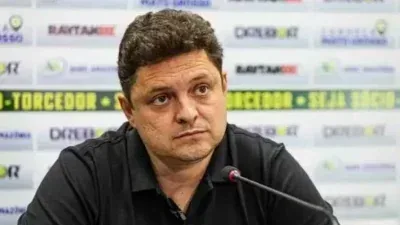 Presidente do Santos chama Cristiano Dresch, do Cuiabá, de “desqualificado” após cobrança de dívida por Joaquim; veja vídeo