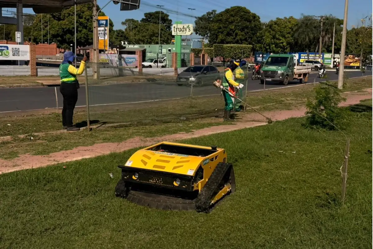 Vereador defende uso de robôs de limpeza urbana em Cuiabá